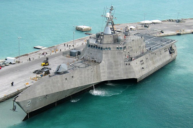 Корабль прибрежной зоны LCS "Индепенденс", ВМС США